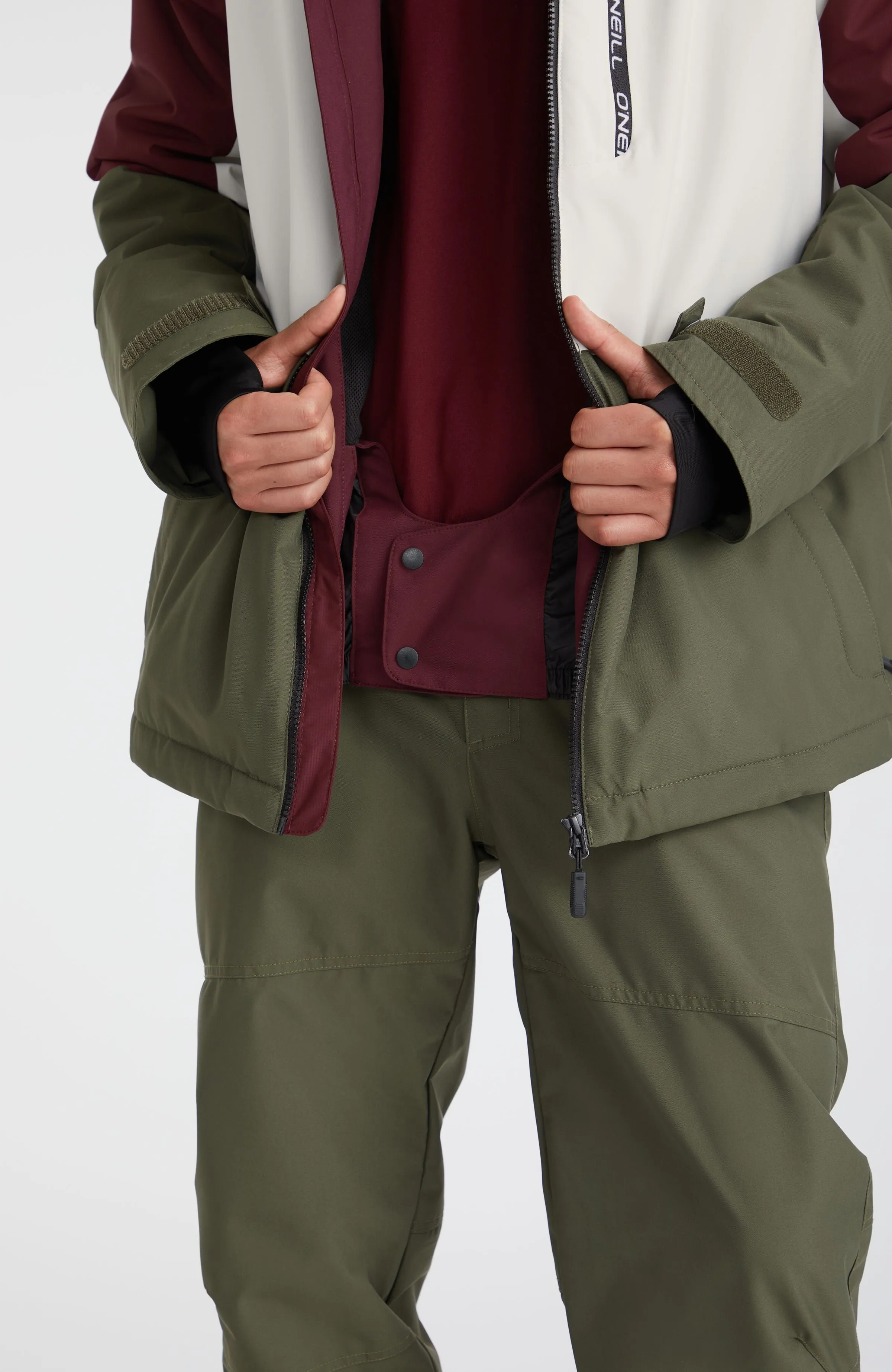 Carbonite Snow Jacket | Windsor Wine Colour Block