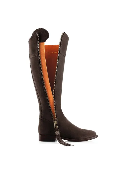 Regina chocolate Flat Knee-high Boots        - Regular Fit